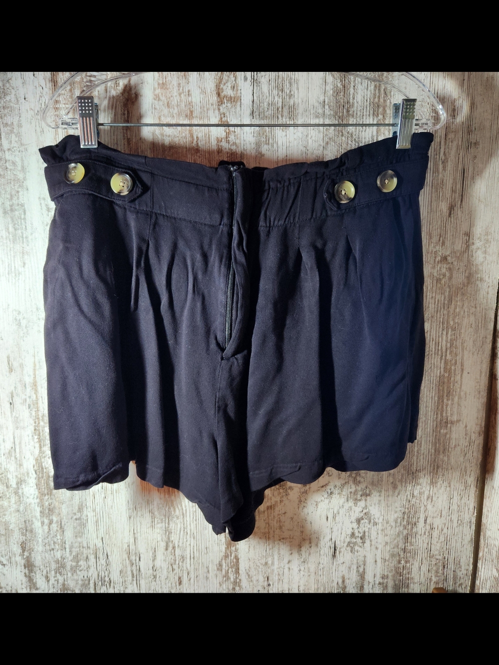 a.n.a Black Dress Shorts Button Accent Pleated Shorts Elastic Waist